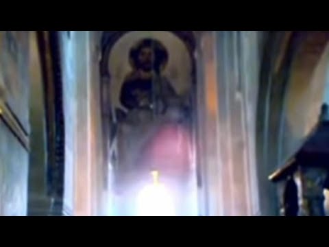 Holy Seraphim Angel Appears in Georgian Cathedral - Seen and Filmed for 15 minutes by Worshippers!